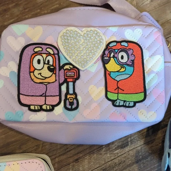 Bluey Across The Body Bag With Bag Charm With Matching Wallet - Picture 4 of 10
